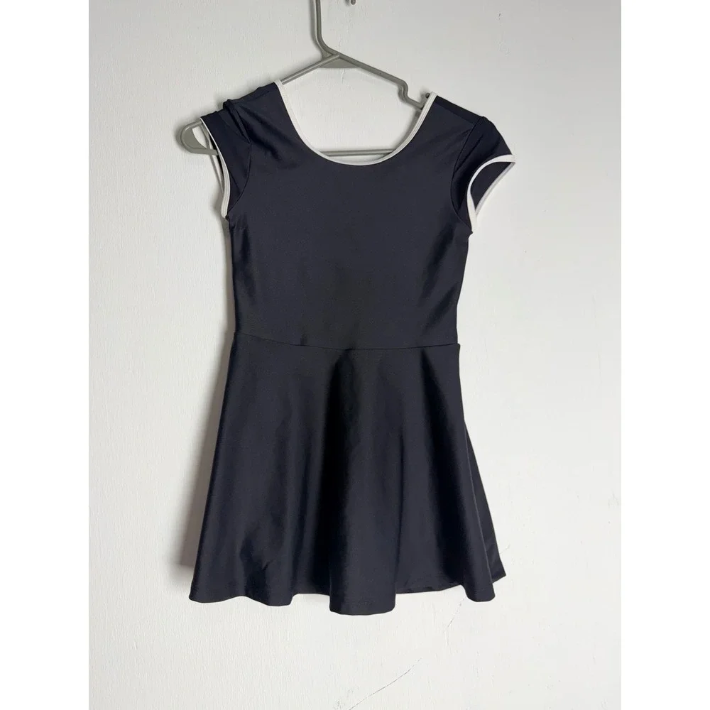 Old Navy athletic dance